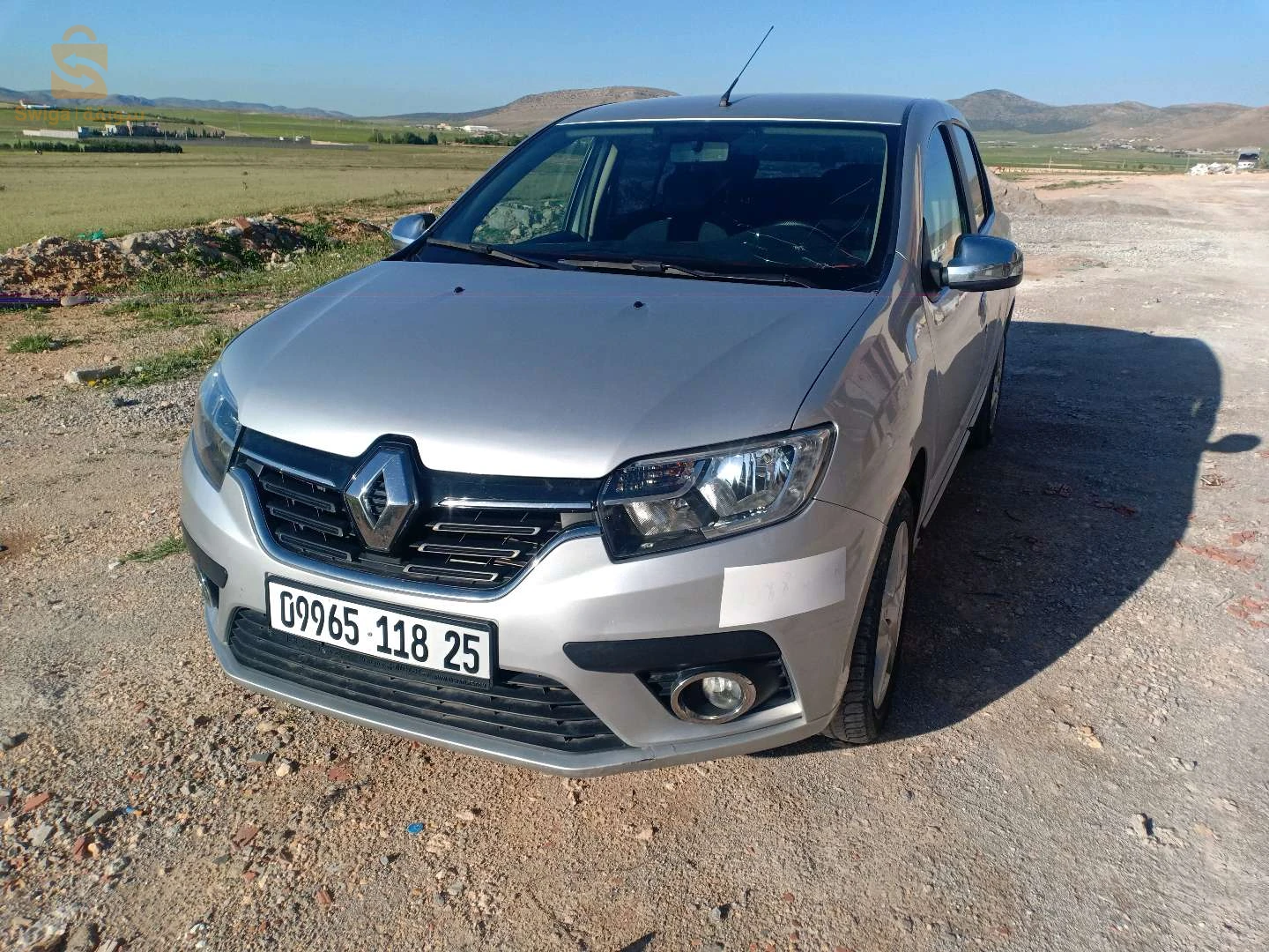 رينو SYMBOL 2018 4 ام البواقي