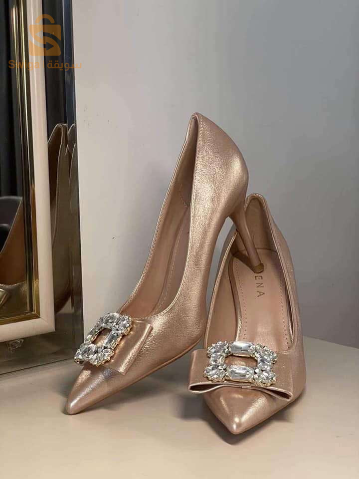 liquidation chaussures et talons espagnols et français (fin de série) à petit prix