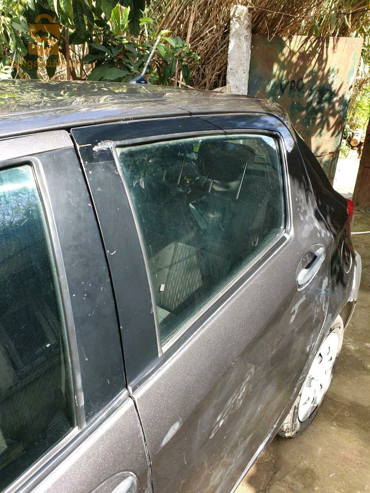 تويوتا Yaris 2012 16 الجزائر