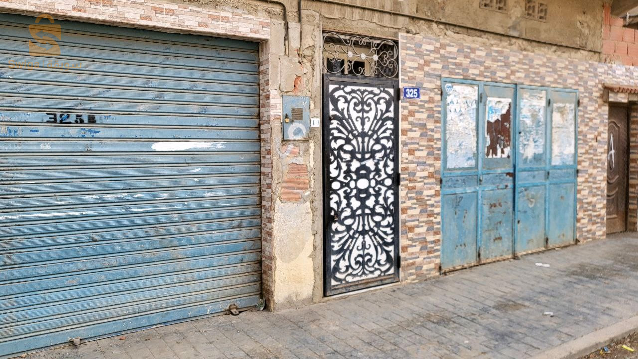 بيت أو فيلا للبيع في وسط المدينة