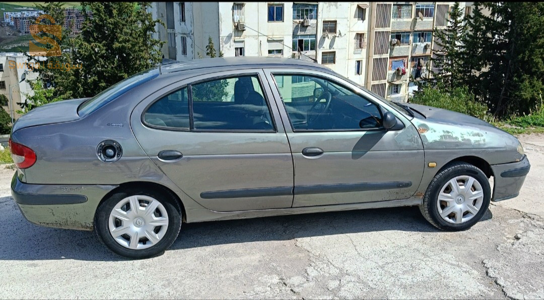 رينو Megane 2002 25 قسنطينة