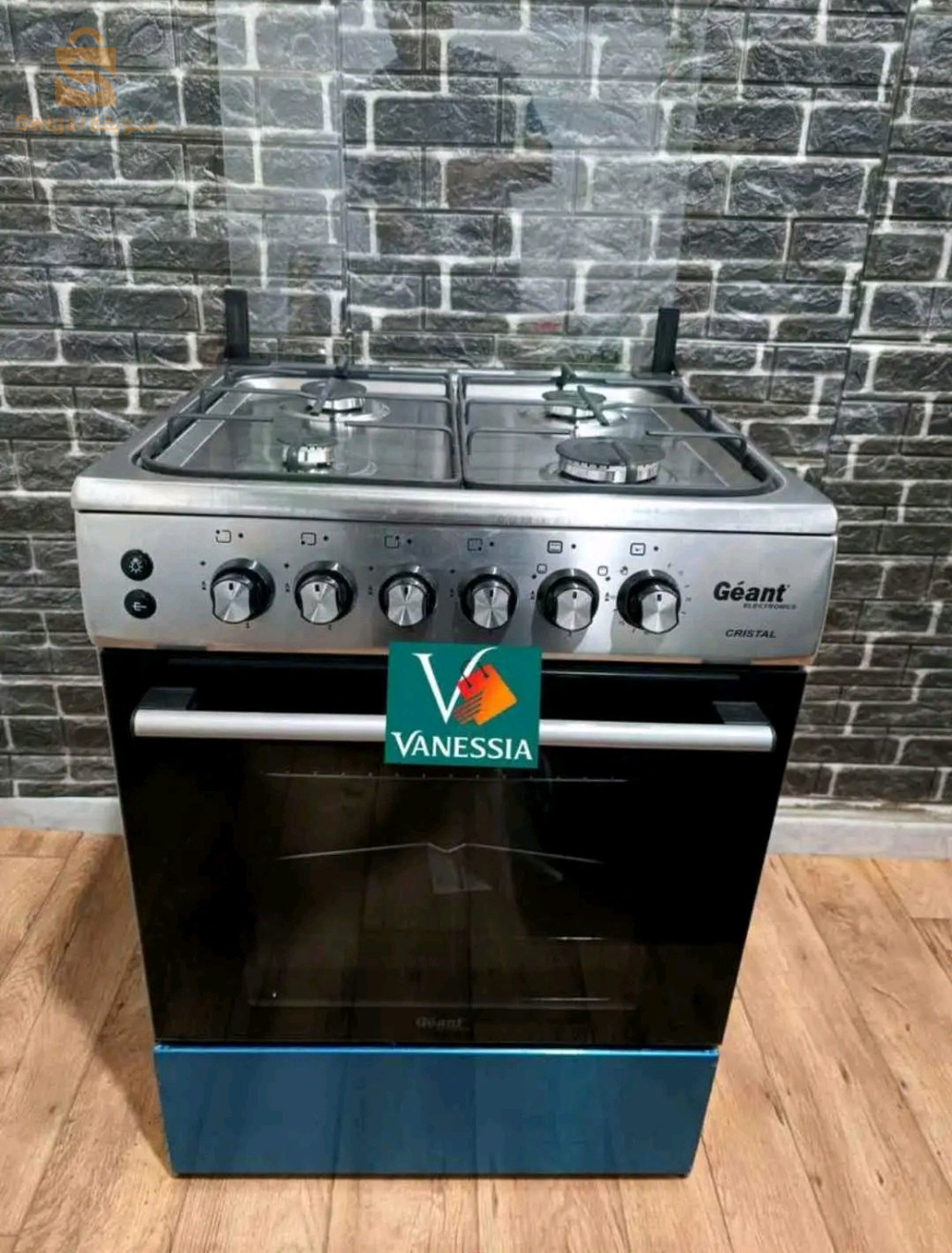 Cuisinière marque géant cristal ventiller inox