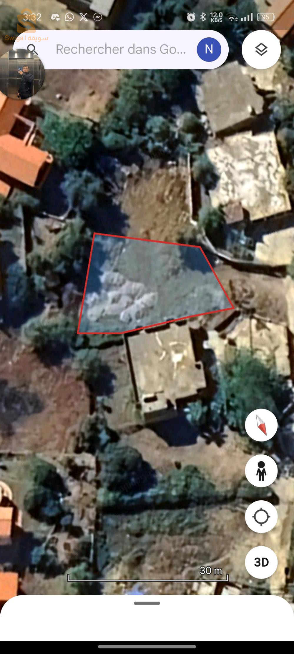 قطعة ارضية مطلة على البحر في منطقة افتيس بولاية جيجل