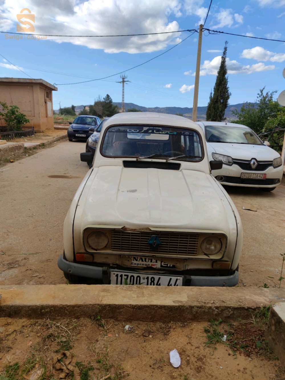 رينو R 4 1984 44 عين الدفلى