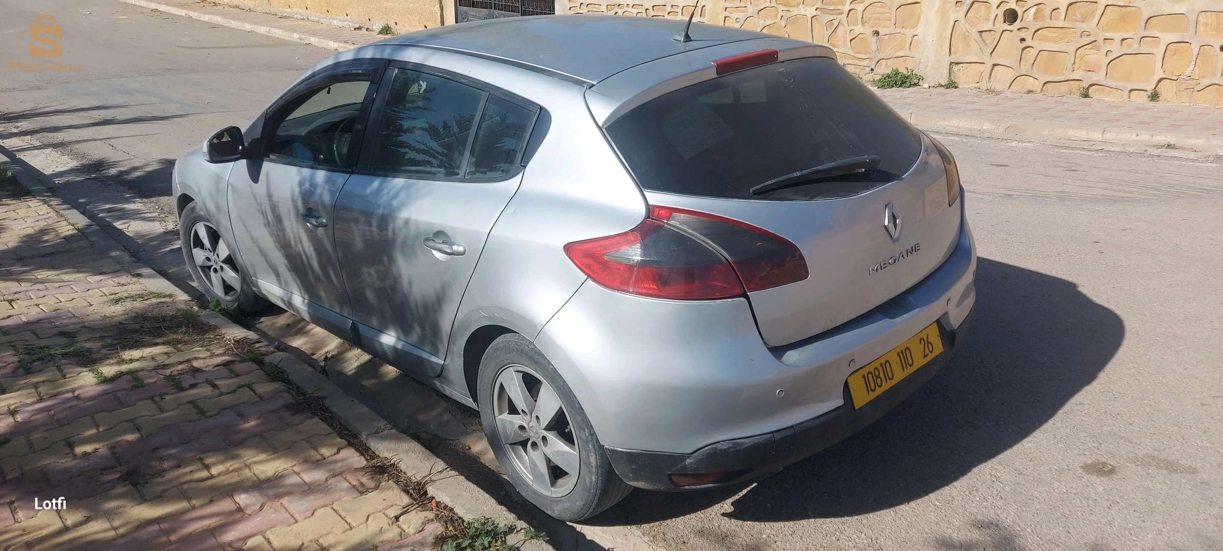 Renault Megane 2010 26 MEDEA