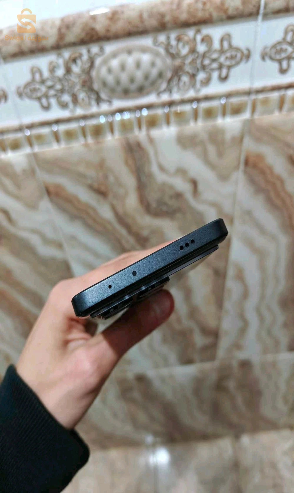0796715904 
poco x 6pro
