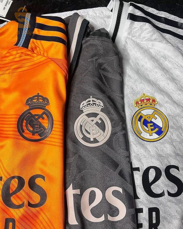Maillot Real Madrid – Édition Spéciale (Orange, Blanc & Gris)