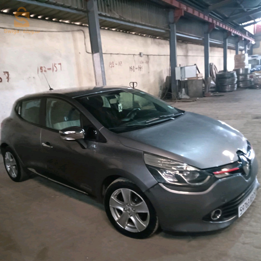 رينو Clio 4 2013 9 البليدة