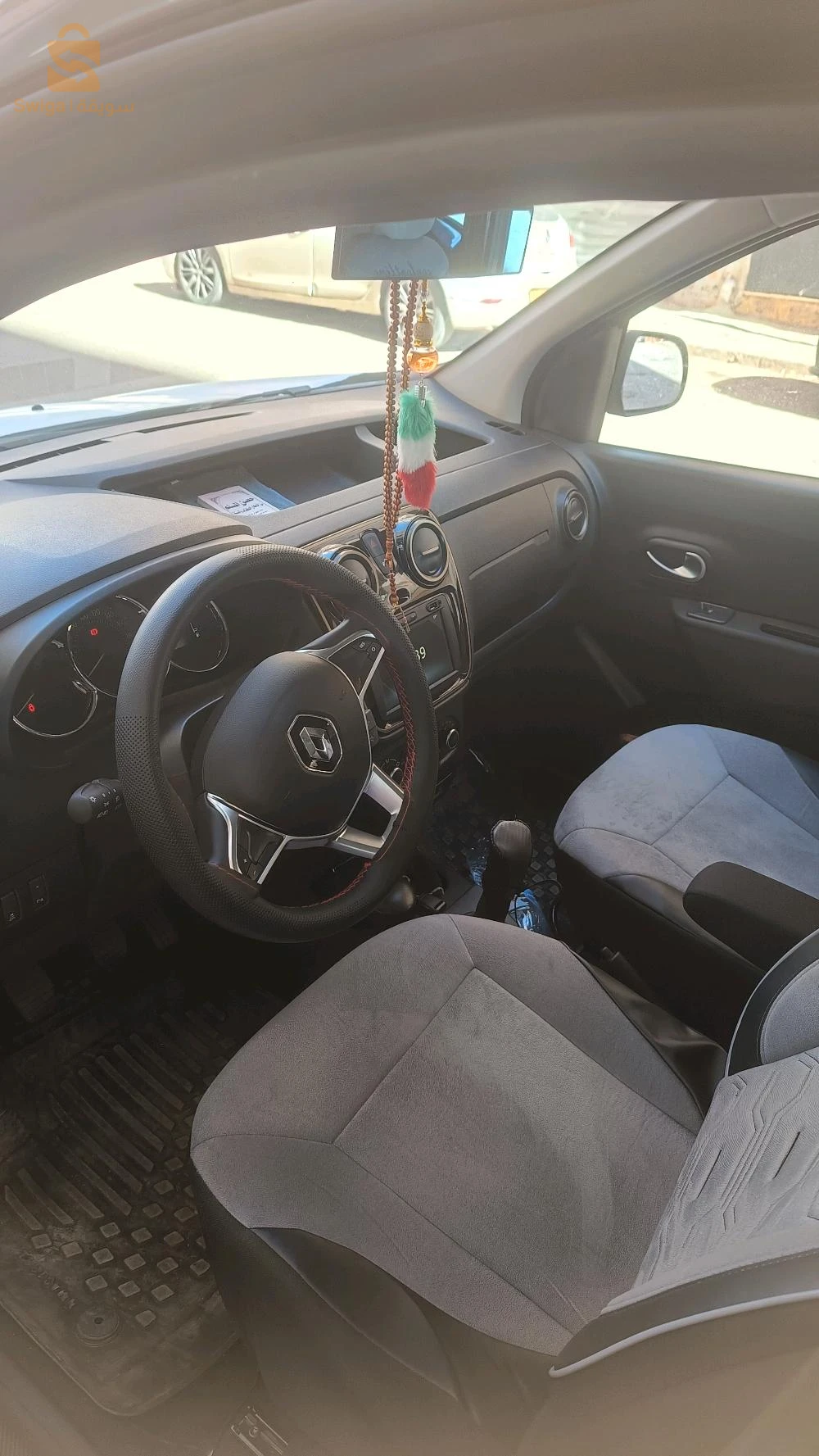 رينو Kangoo 2025 31 وهران