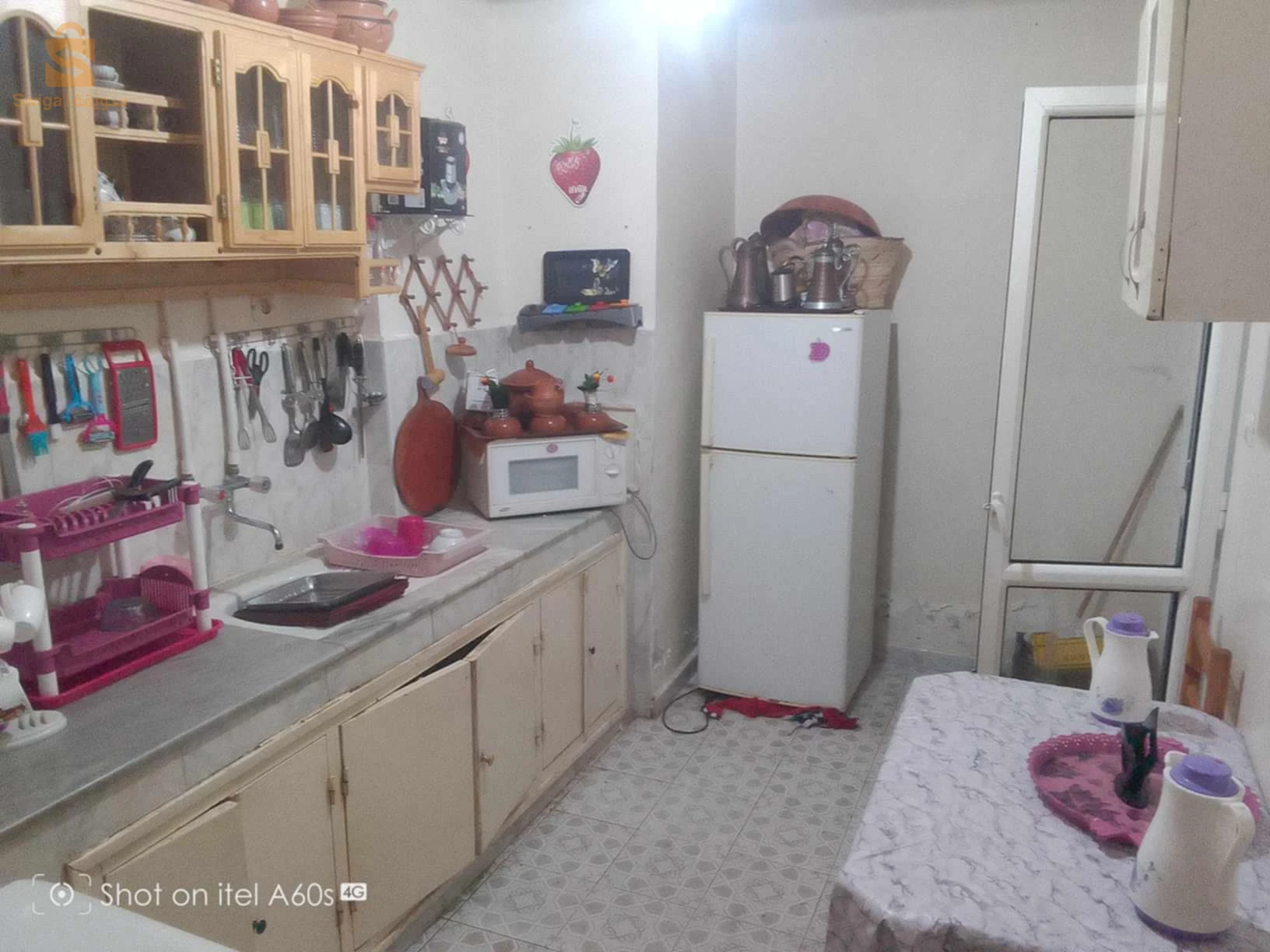 متوفر شقة صوصيال طابق خامس بحي سي مصطفى ولاية بومرداس.. 0562448637