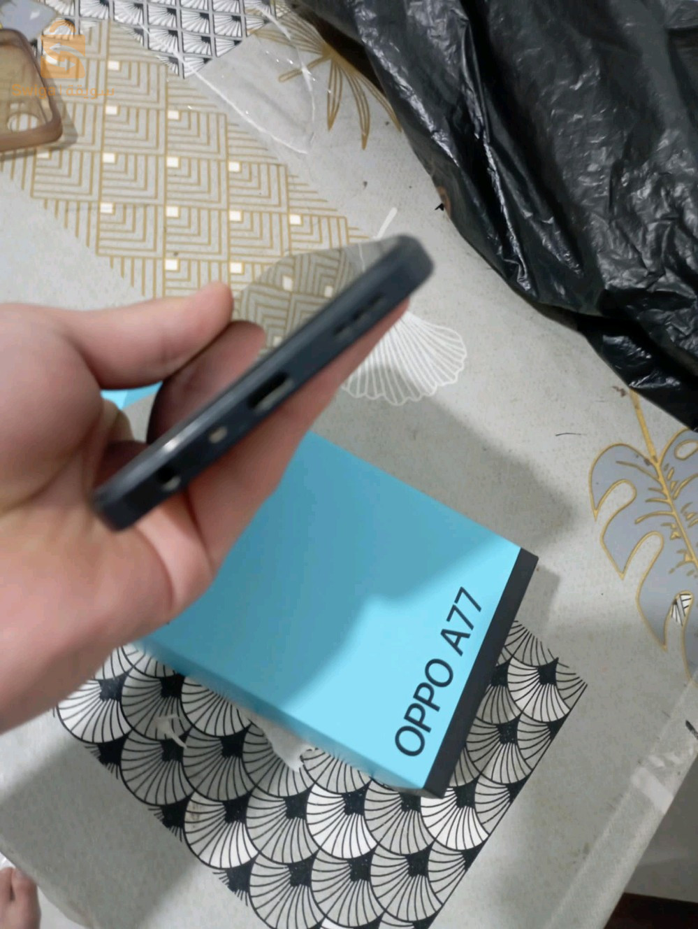 هاتف oppoA77 للبيع