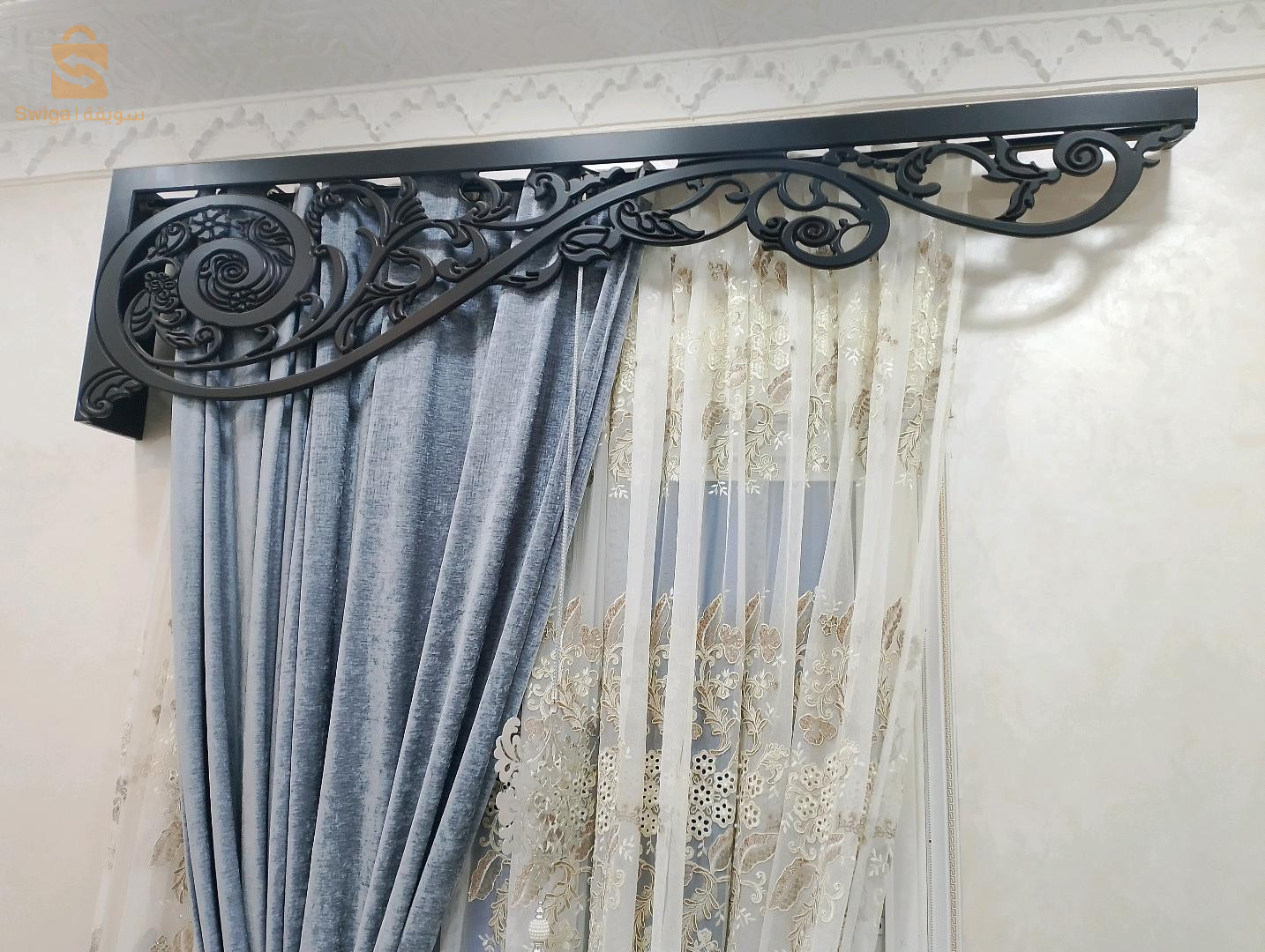 غطاء الستائر