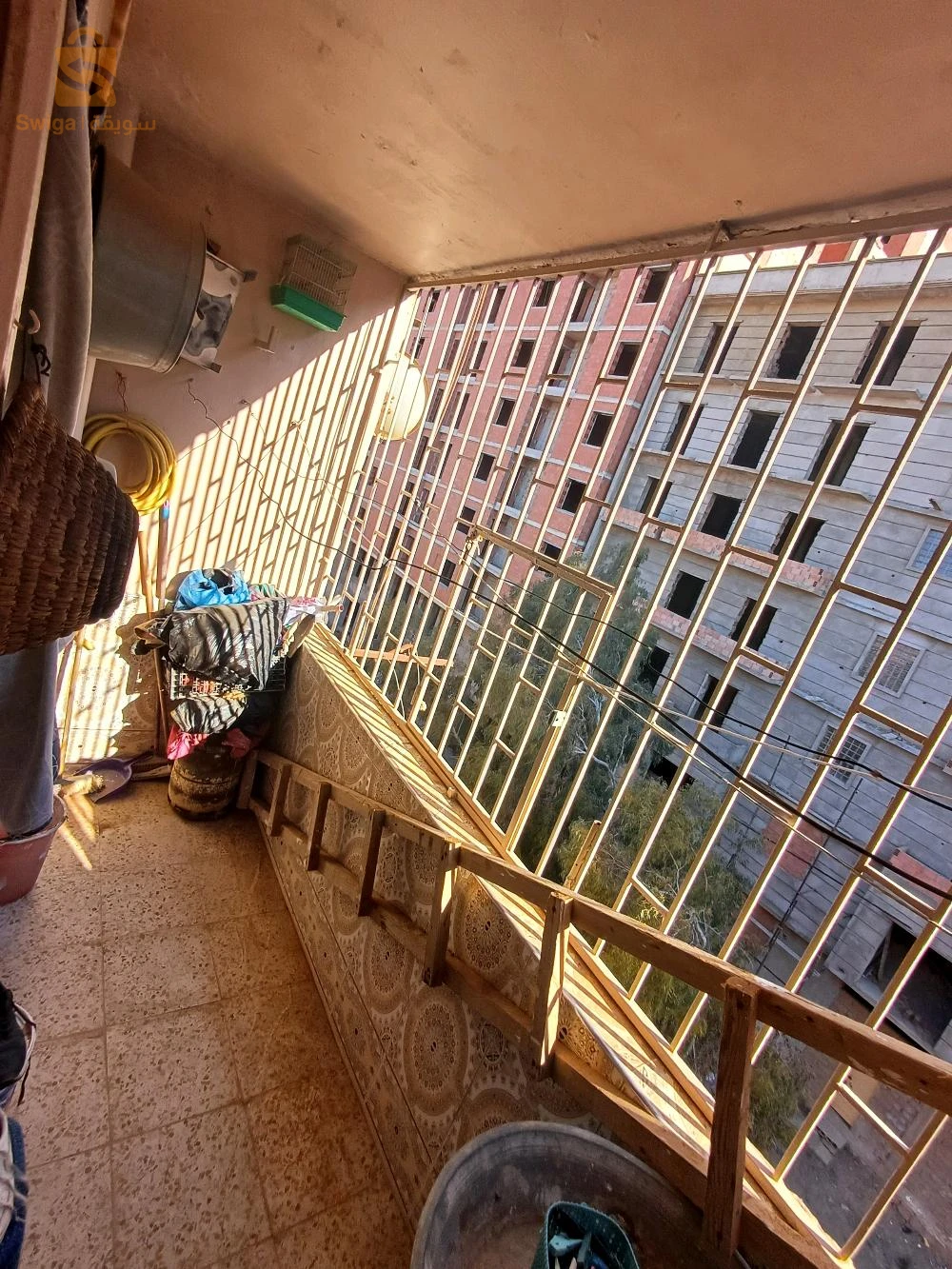 f2 modifer f3 à oran (maraval)
4 éme étag