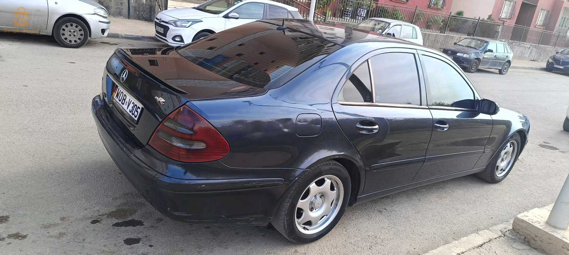 مرسيدس 200 E 2004 8 بشار