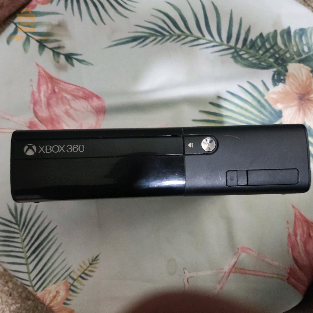 Xbox 360 e