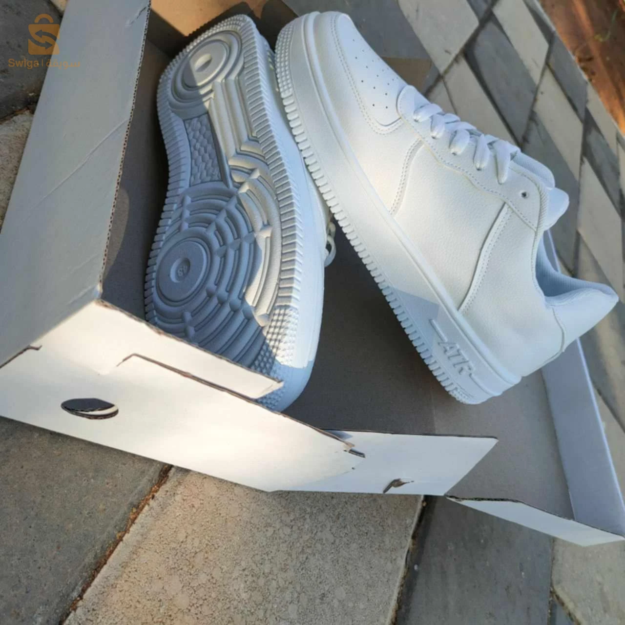 Adidas white - atr force