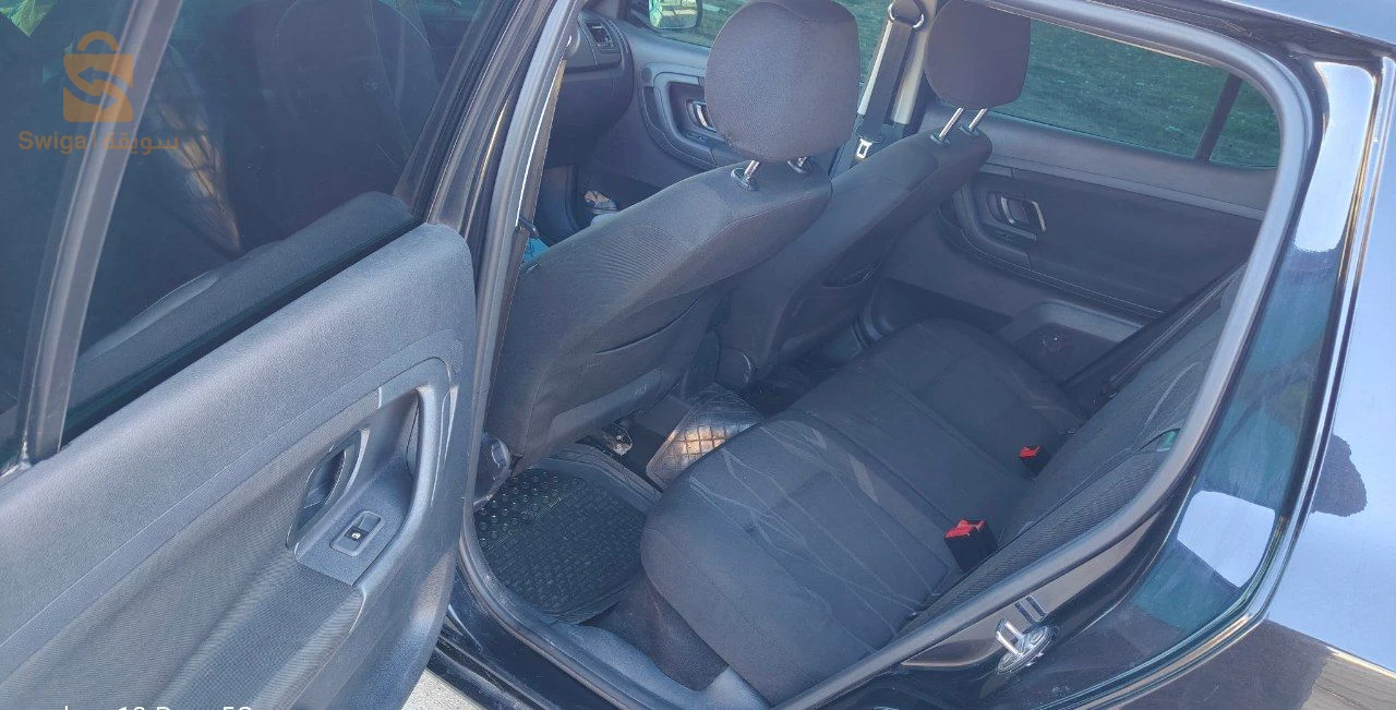 سكودا Fabia 2014 26 المدية