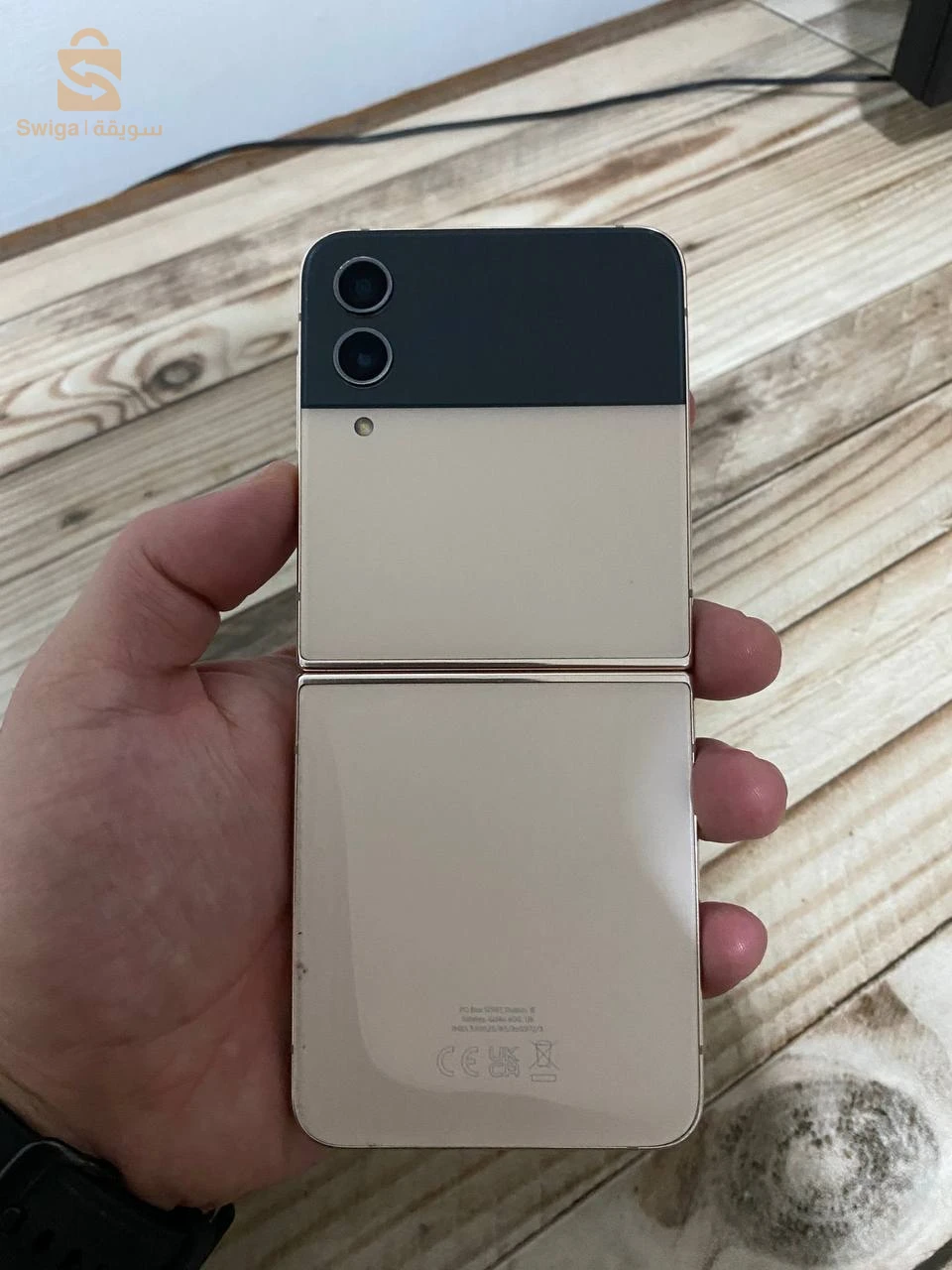 z flip 4  للبيع 
8_256 فسطوكاج