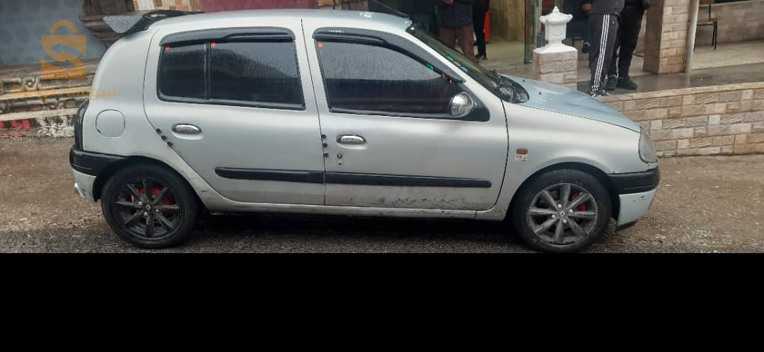 رينو Clio 2 2000 15 تيزيوزو