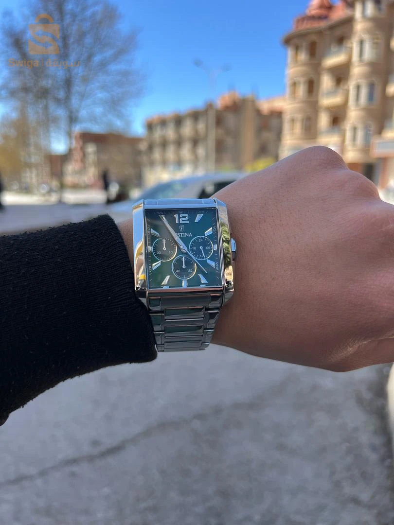 montre homme Festina originale