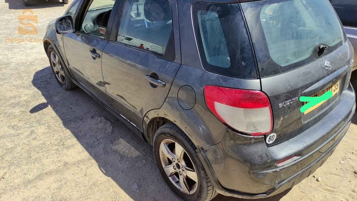 سوزوكي SX4 2011 39 الوادي