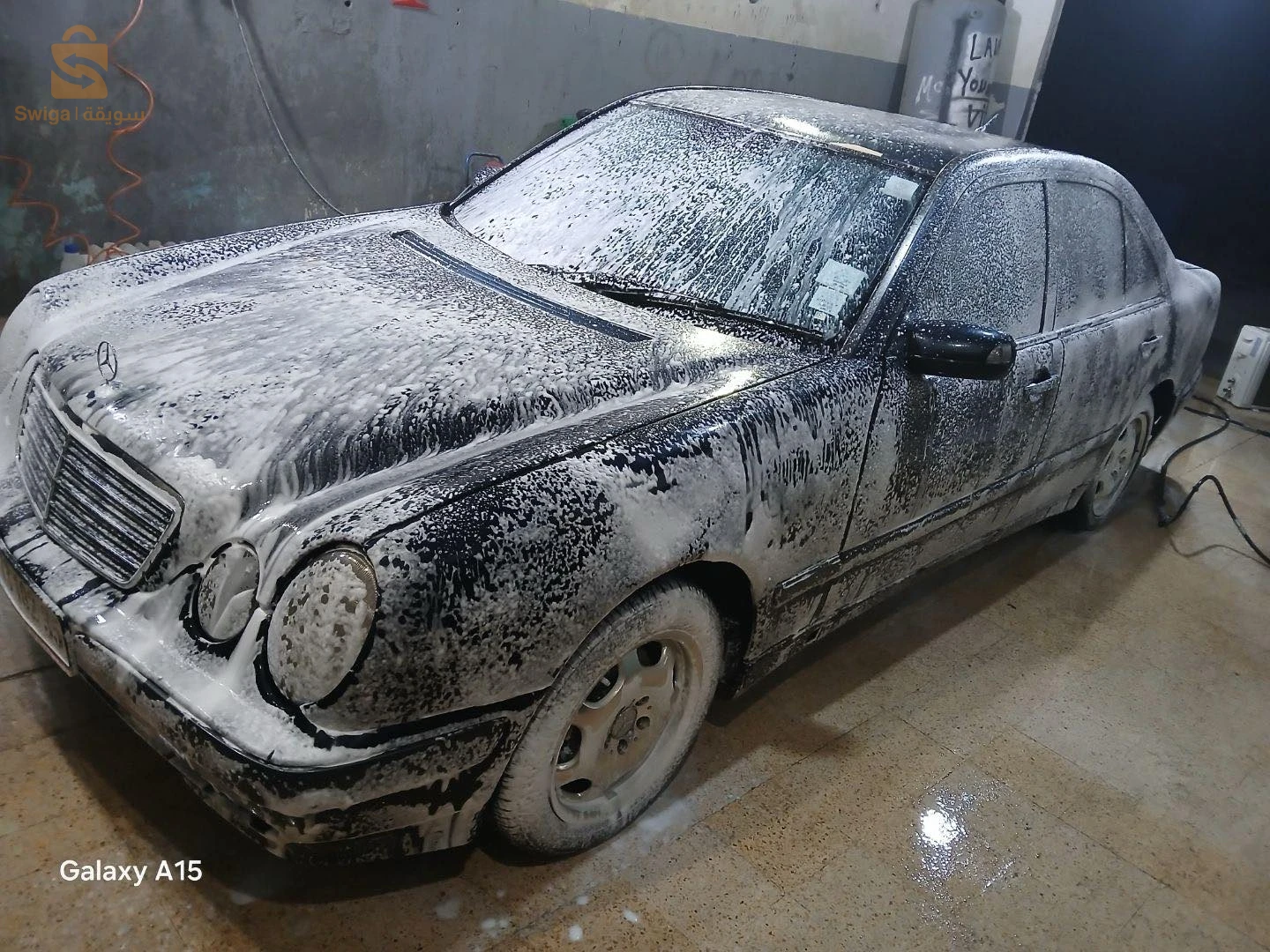 Mercedes 200 E 2002 35 BOUMERDES