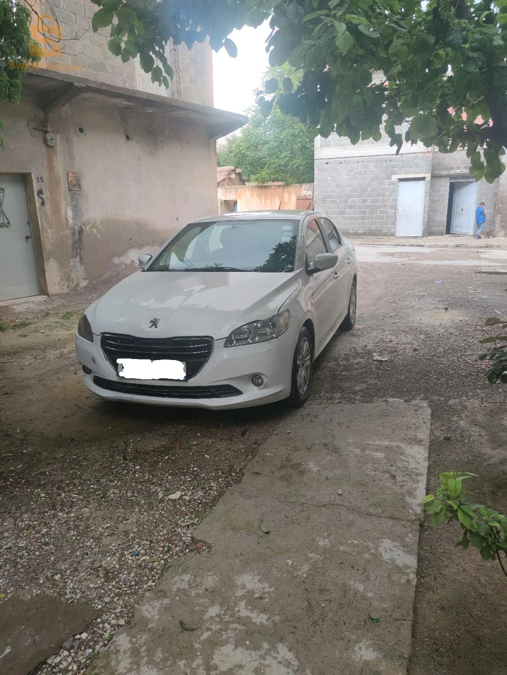 بيجو 301 43 ميلة