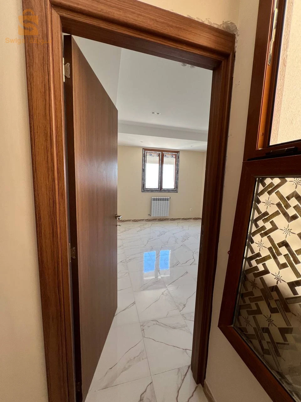 f3 fini avec une vue sur mer à fort de l'eau centre au niveau de 3éme étage