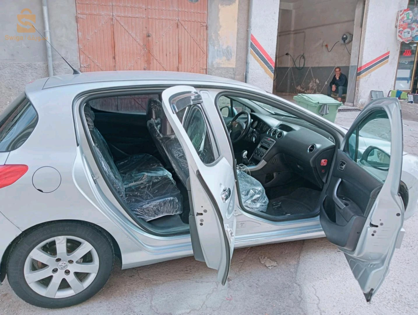 بيجو 308 2012 5 باتنة