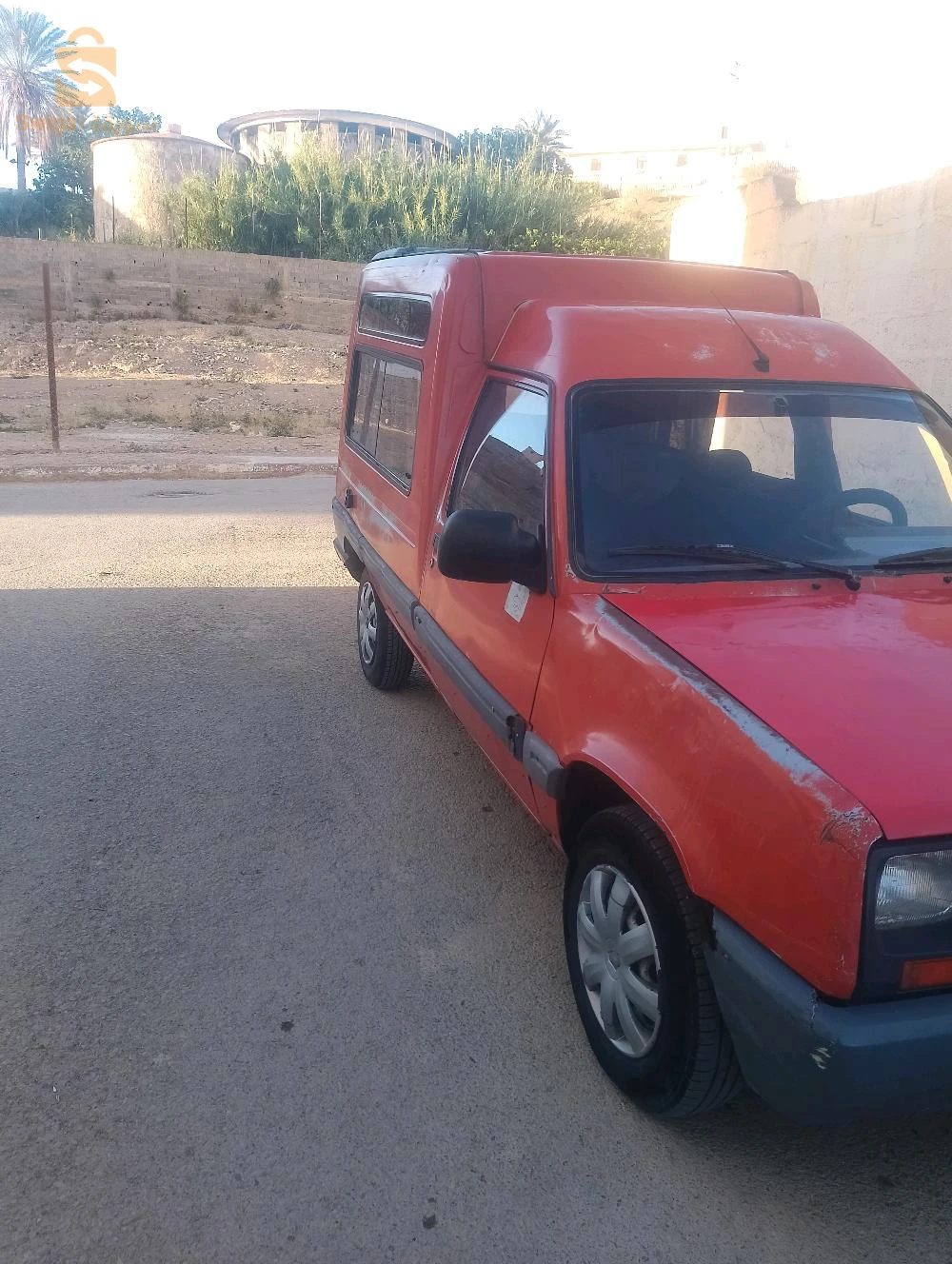 رينو Express 1990 29 معسكر