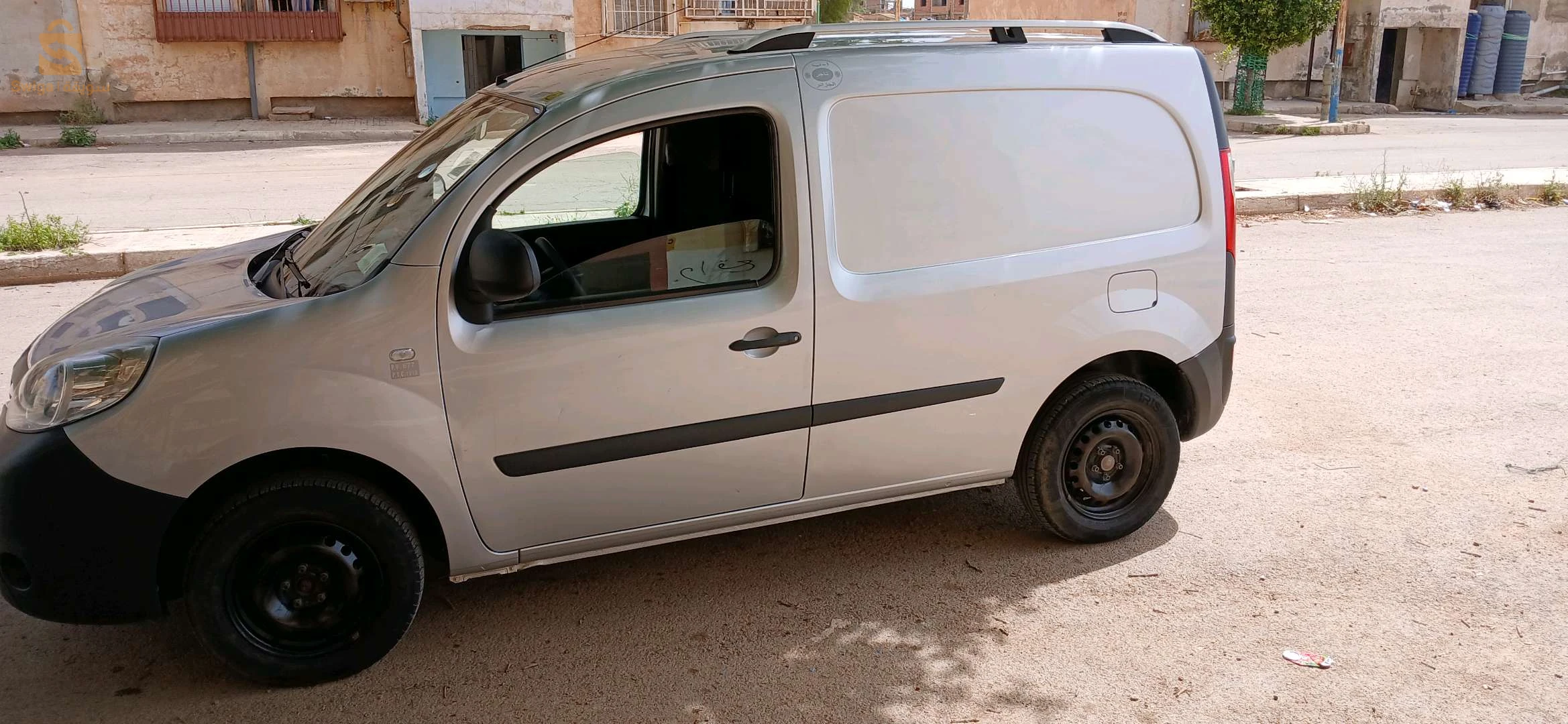 رينو Kangoo 44 عين الدفلى