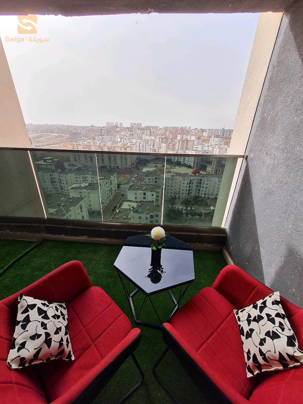 Apparemment F4 pour vos vacances à Oran