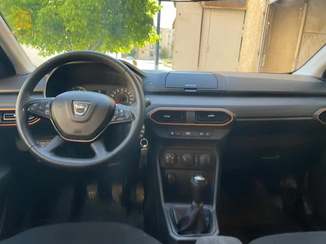 داسيا Sandero 2022 40 خنشلة