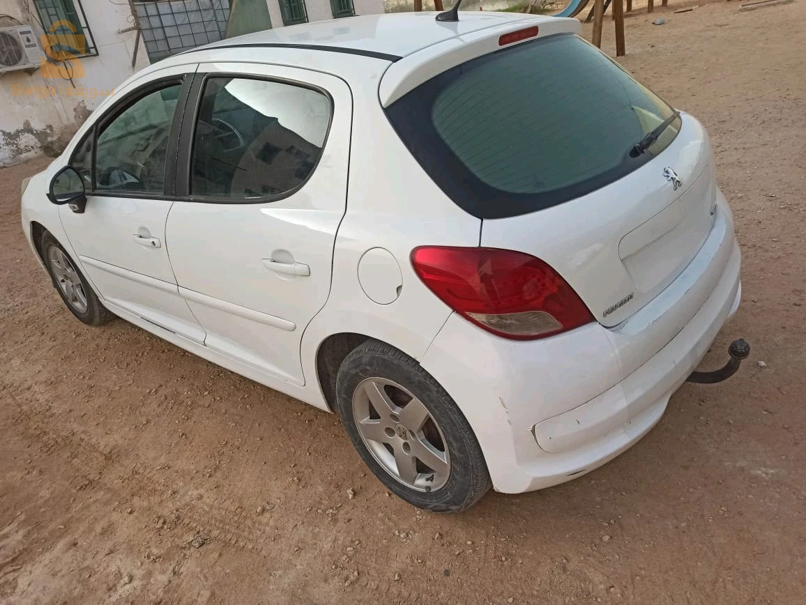 بيجو 207 2010 30 ورقلة