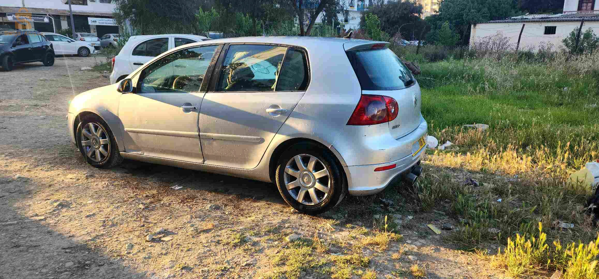 فولكس واجن Golf 2006 16 الجزائر