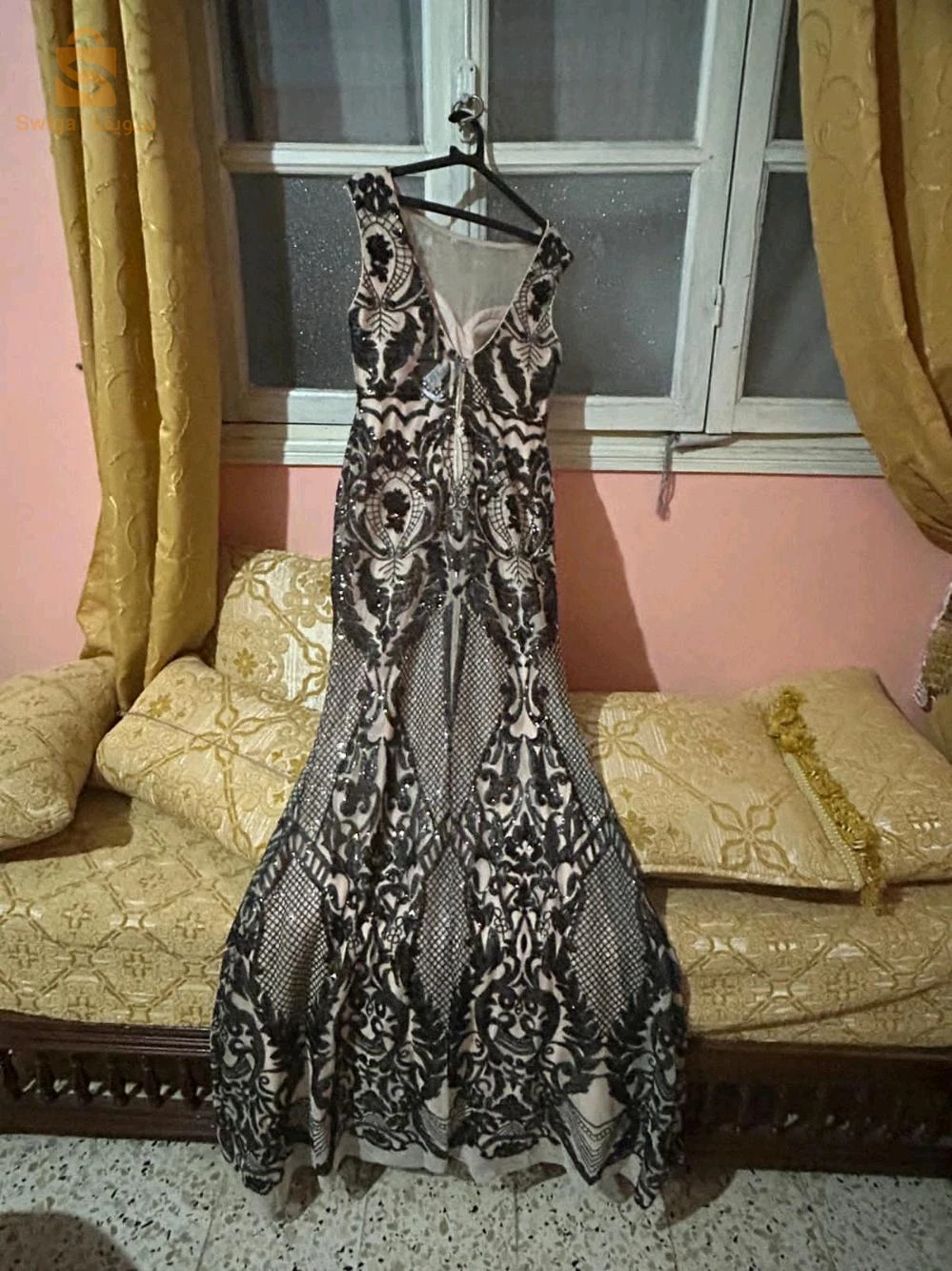 فساتين سهرة