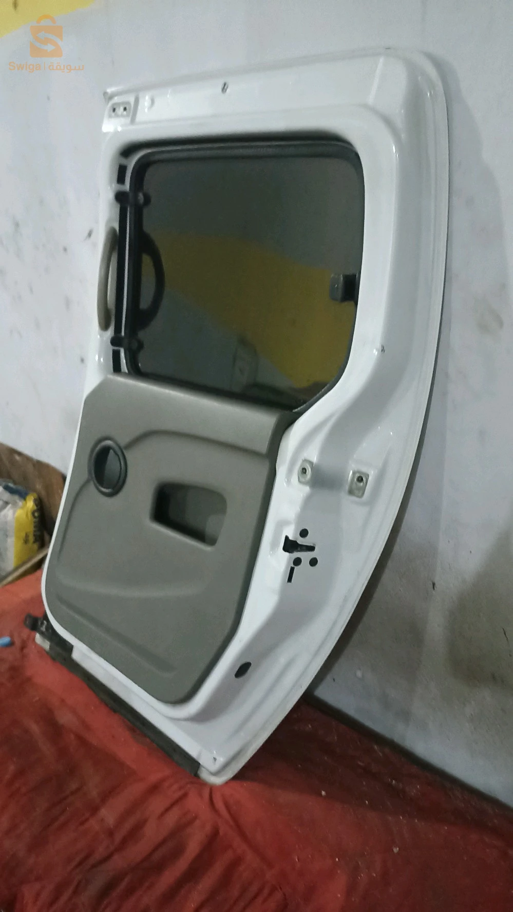 porte coulissante droite blanche 2017