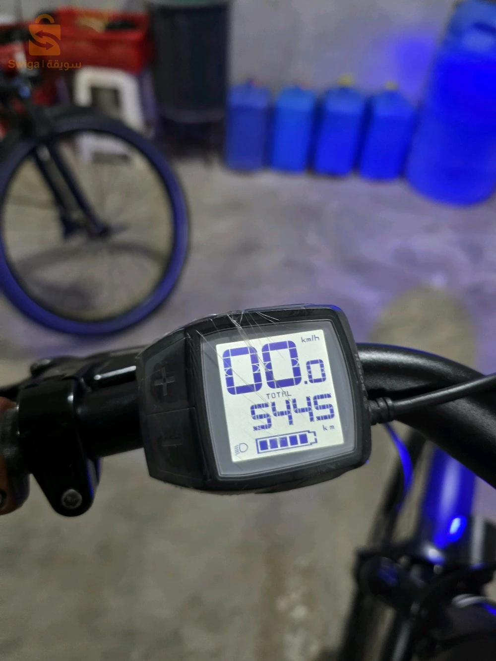 دراجة كهرابائية من نوع CANNONDALE