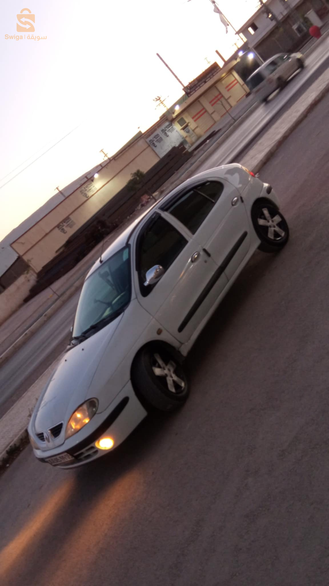 رينو Megane 1999 5 باتنة