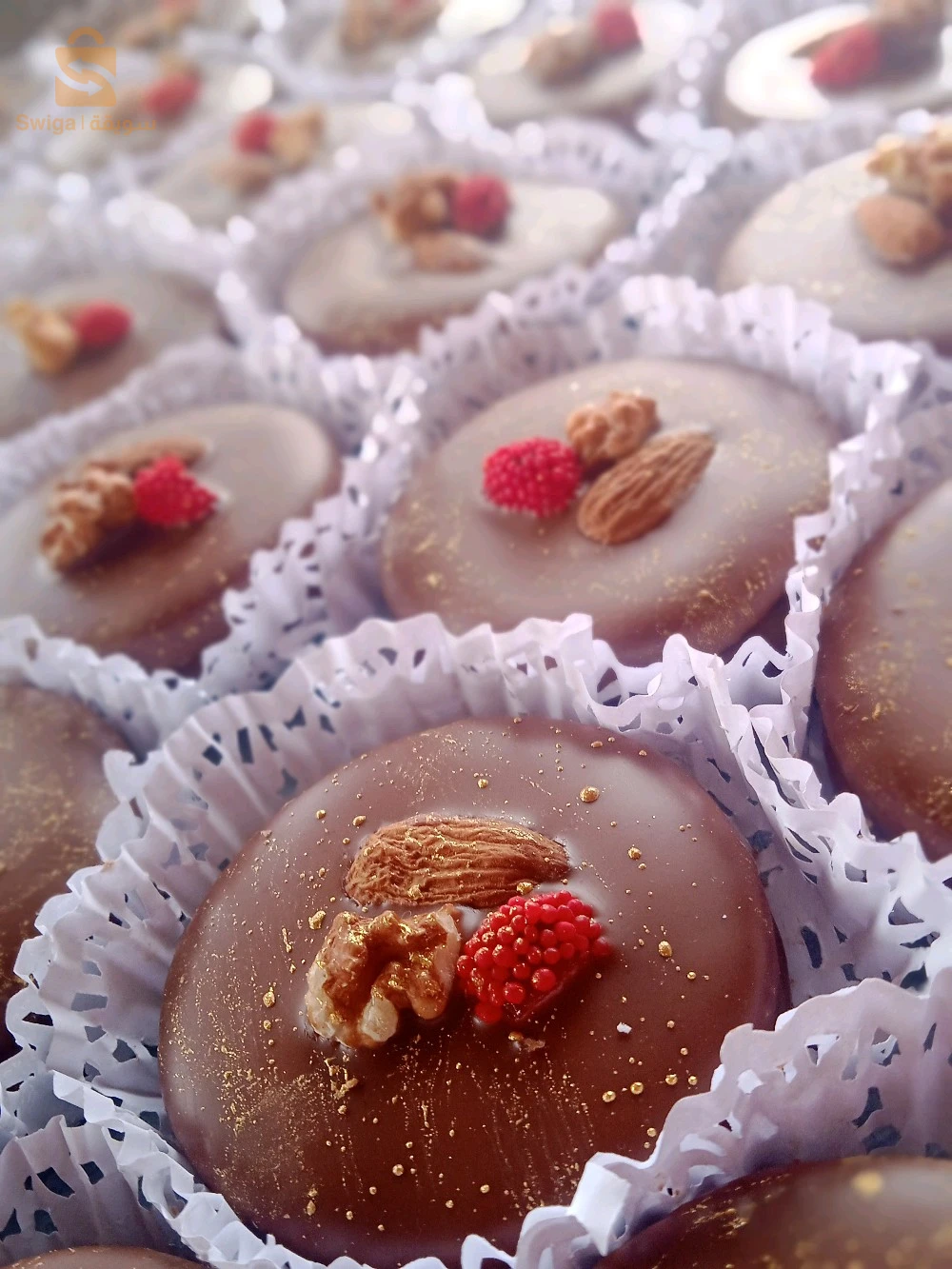 حلويات/ العيد/ الخطوبة /الاعراس /المناسبات/الميلاد/الاطفال/ختان/جزائرية/عصرية/تقليدية