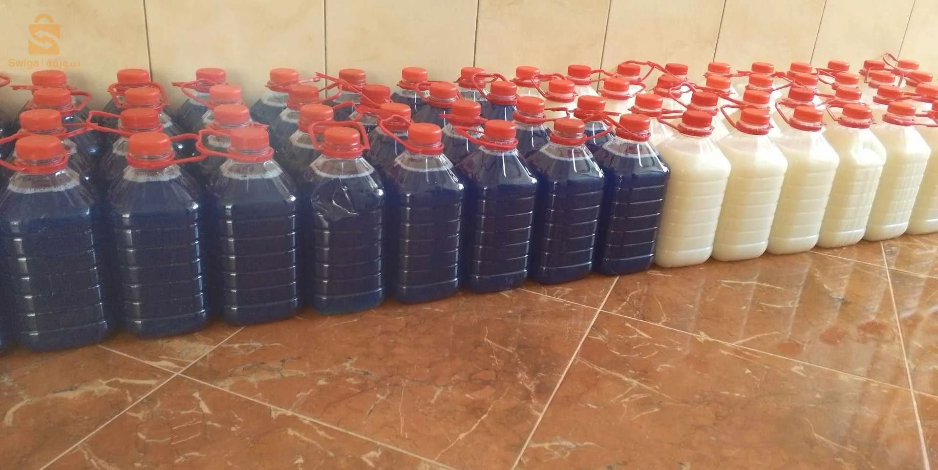 مواد تنظيف السيارات