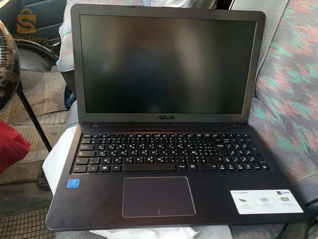 pc Asus jdid jamais utilisé sans boîte jamais chargée 100% de batterie c juste pour liquidation