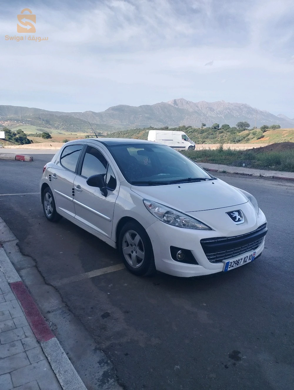 بيجو 207 2012 10 البويرة