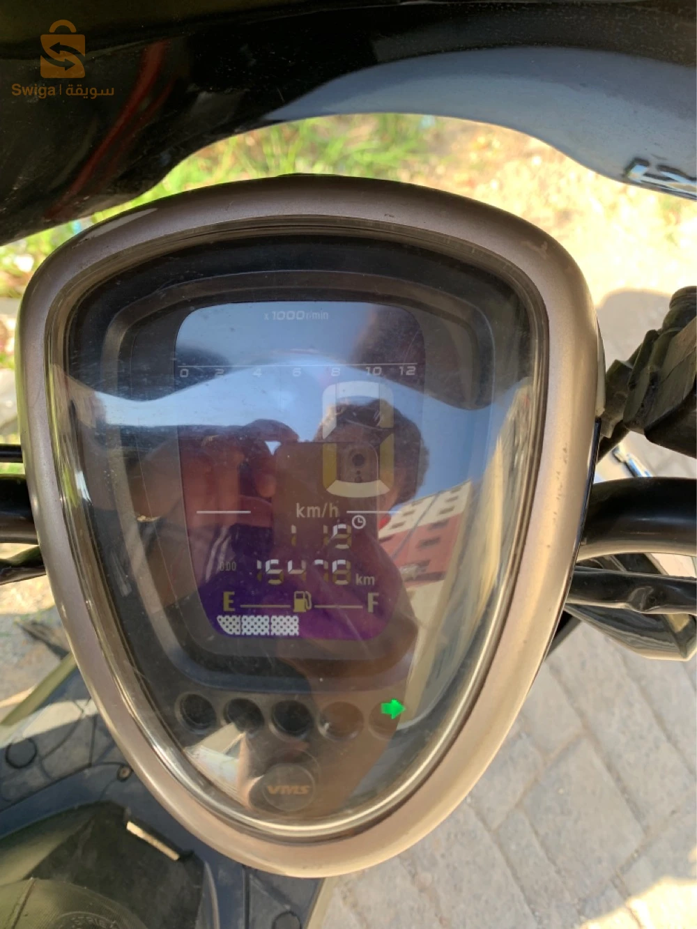 cuxi 2
2023 
2 clés 
visière 
assurance 1 ans
fiha tkhbach khfif gae maybanch 
klch f jdid