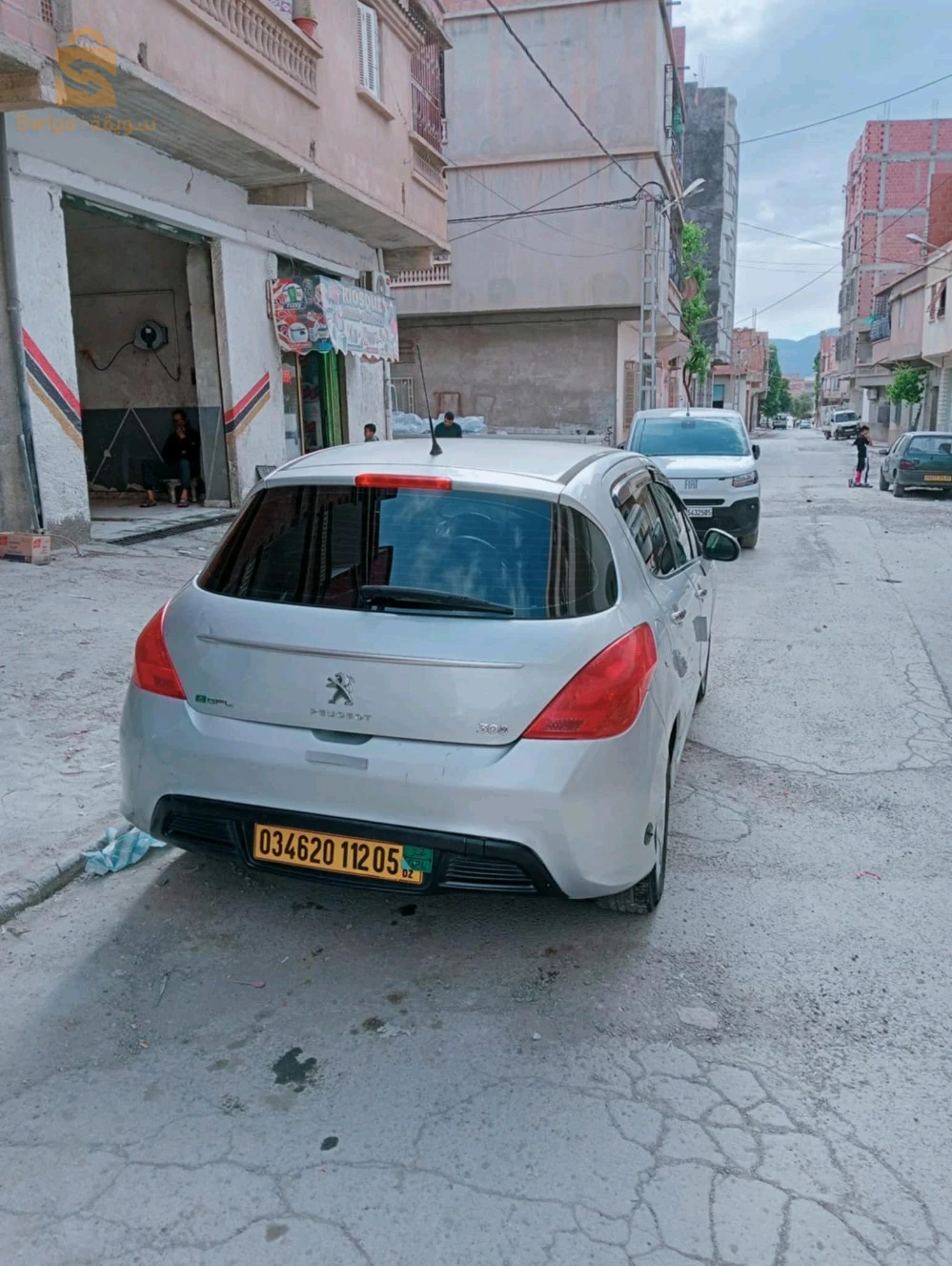 بيجو 308 2012 5 باتنة