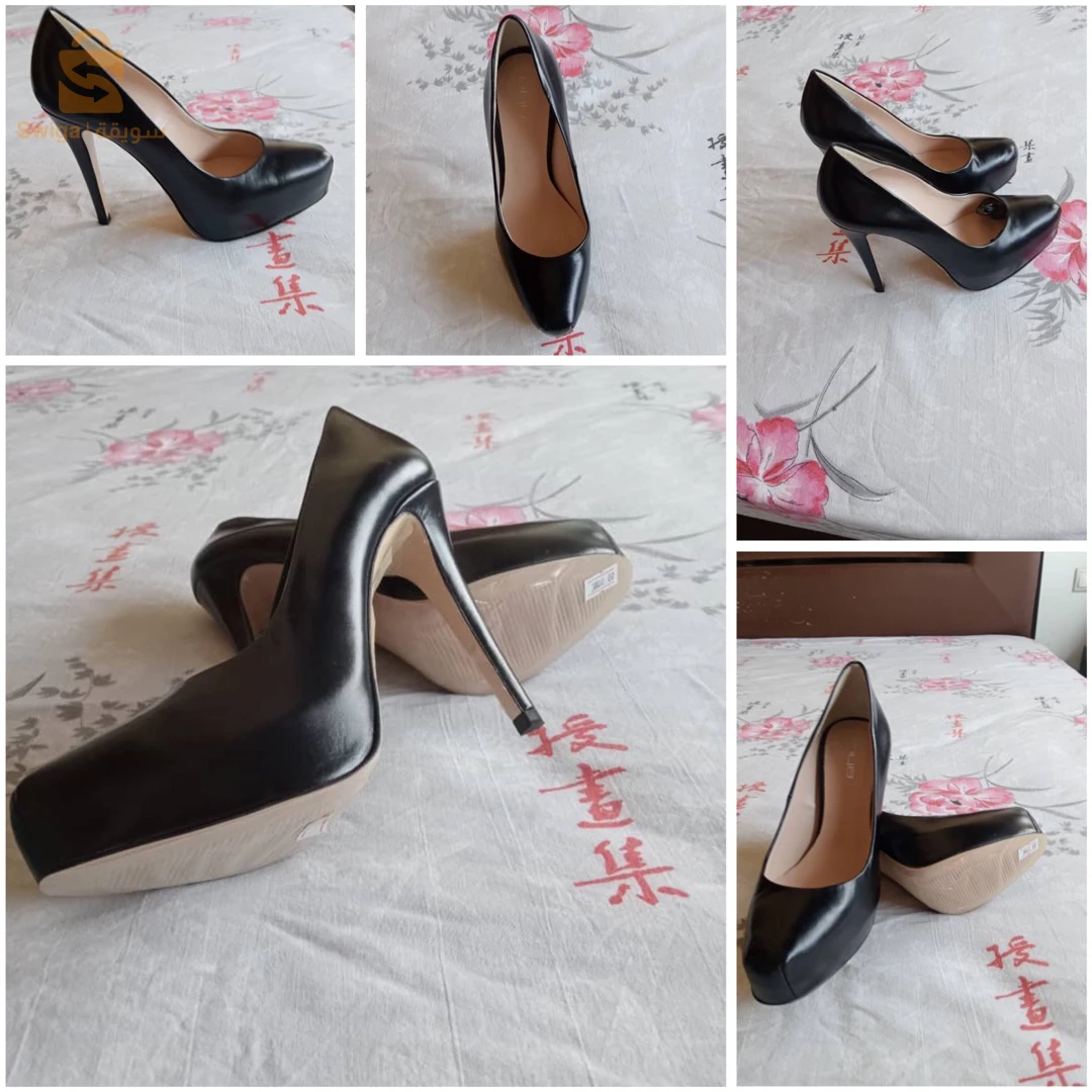 CGAUSSURE À TALON - FEMME