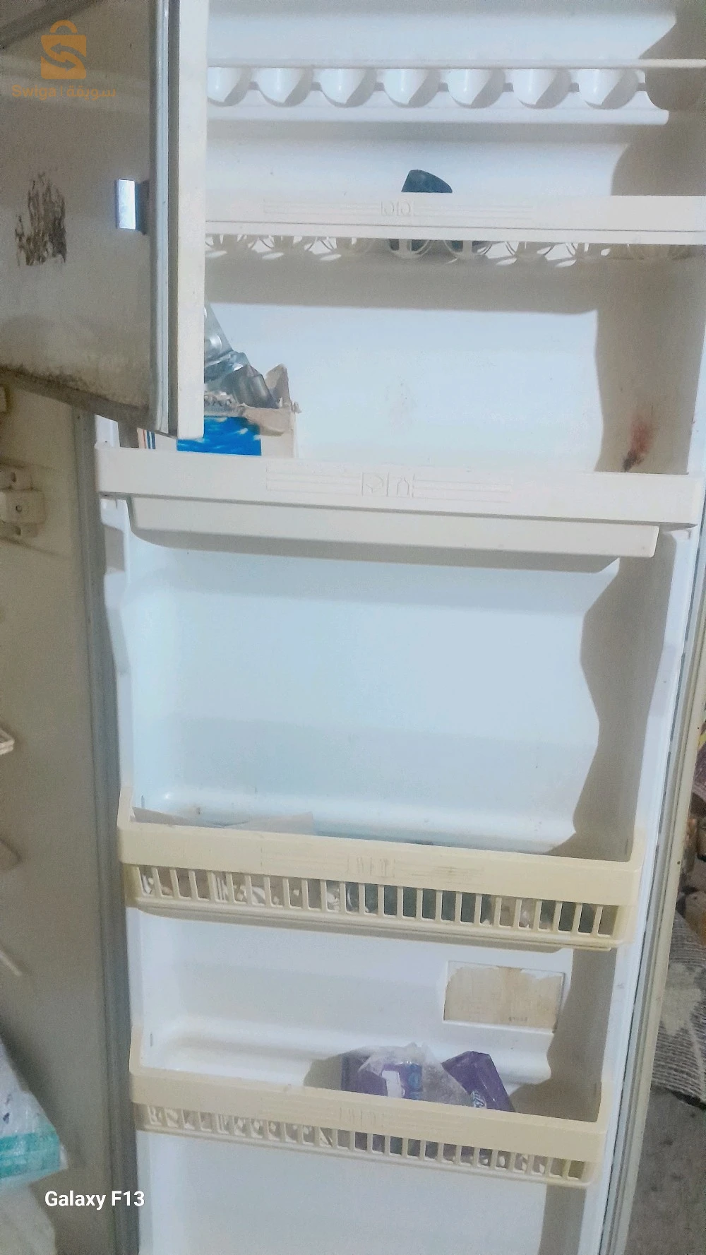 ثلاجة اونيام قديمة