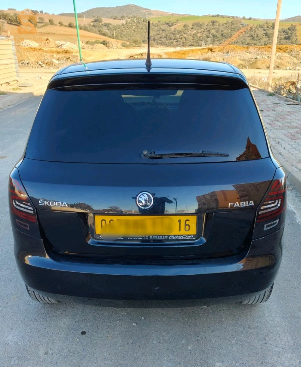 سكودا Fabia 2014 26 المدية