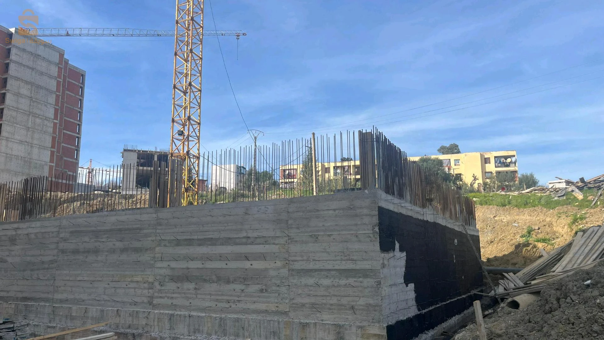 ثنية على بعد 10د على لينا بارك