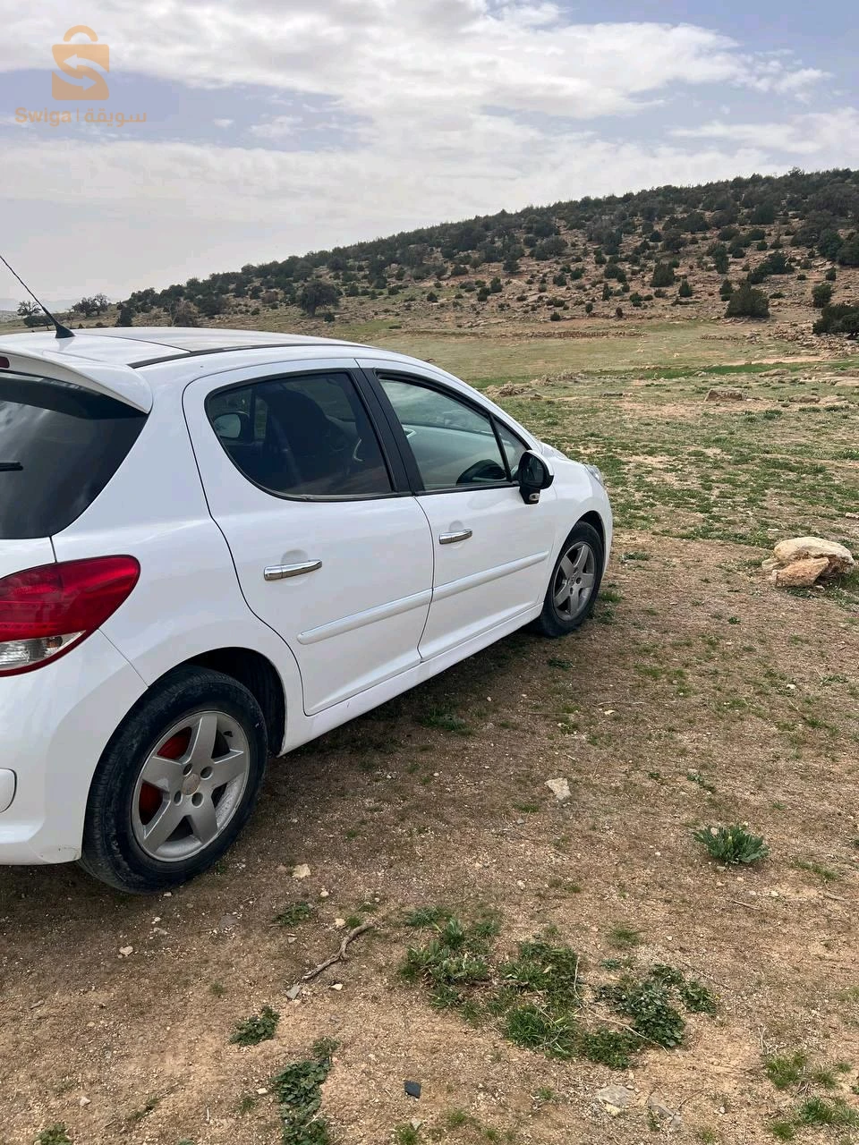 بيجو 207 2011 5 باتنة